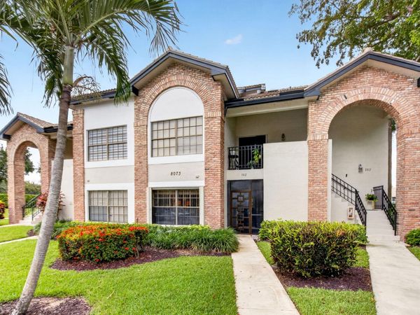 8073 Aberdeen Drive, Unit 201, Boynton Beach, FL 33472