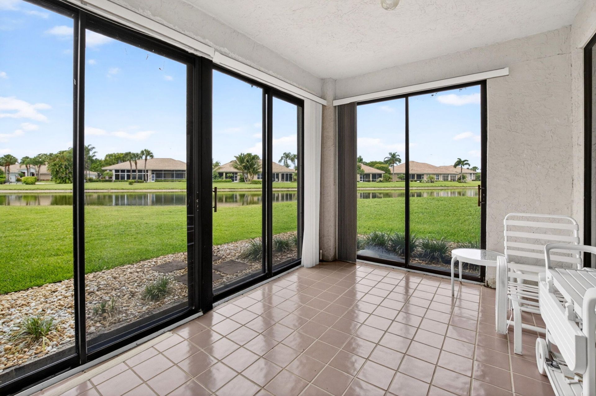 8073 Aberdeen Drive, Unit 201, Boynton Beach, FL 33472 Photo