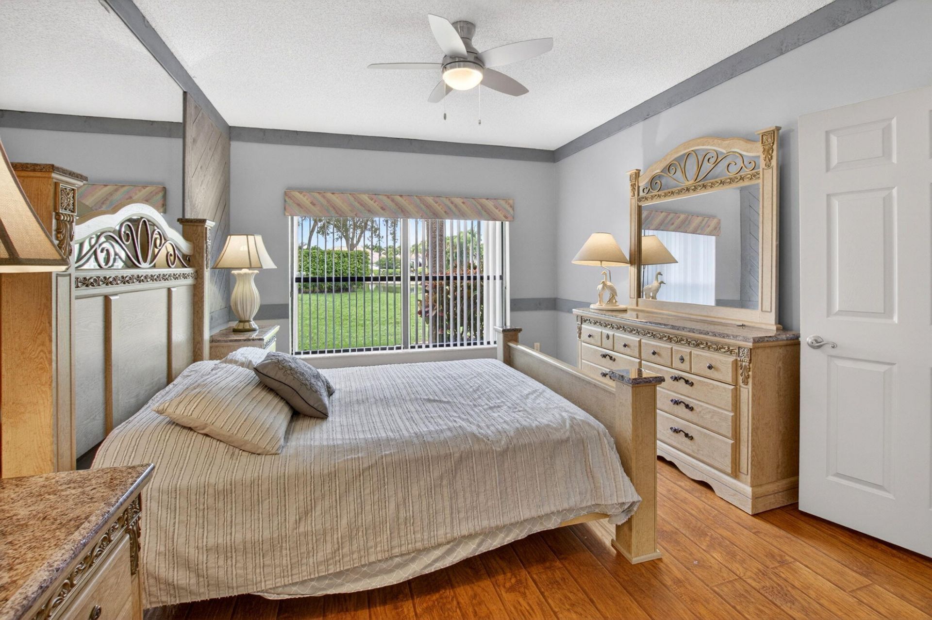 8073 Aberdeen Drive, Unit 201, Boynton Beach, FL 33472 Photo