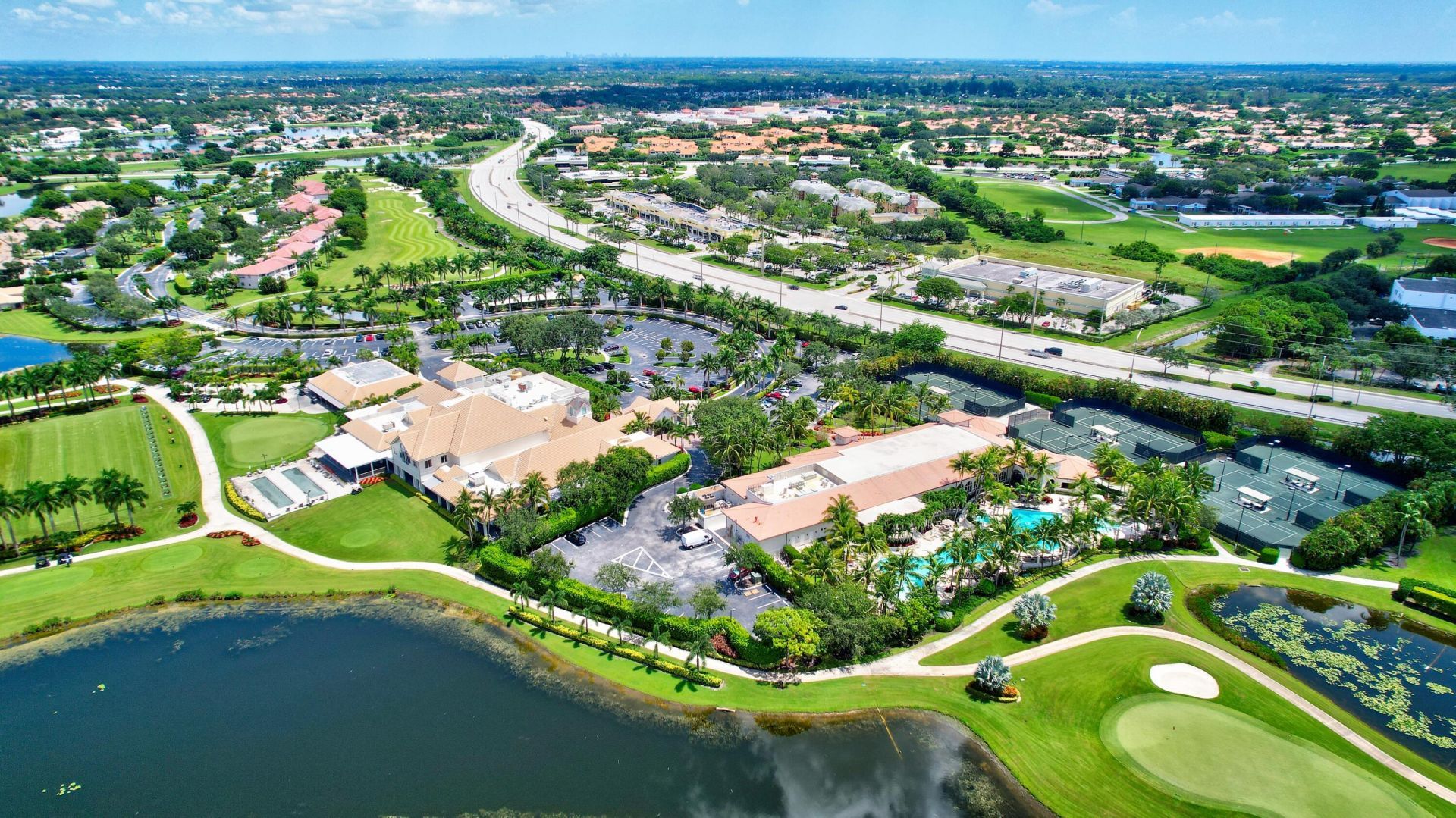 8073 Aberdeen Drive, Unit 201, Boynton Beach, FL 33472 Photo