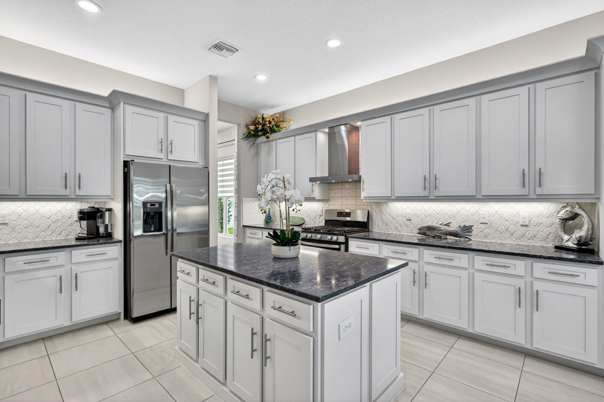 11051 SW Ivory Springs Lane, Port Saint Lucie, FL 34987 Photo