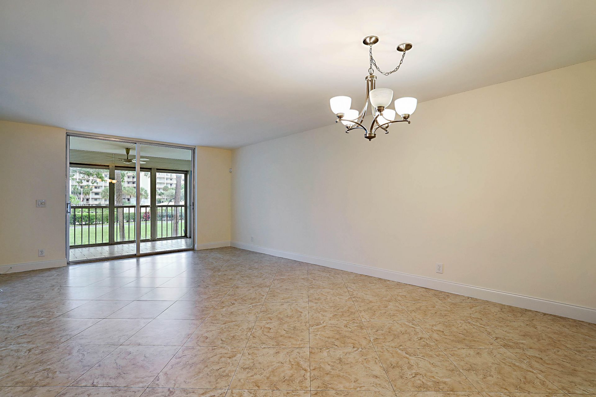 14527 Bonaire Boulevard, Unit 203, Delray Beach, FL 33446 Photo