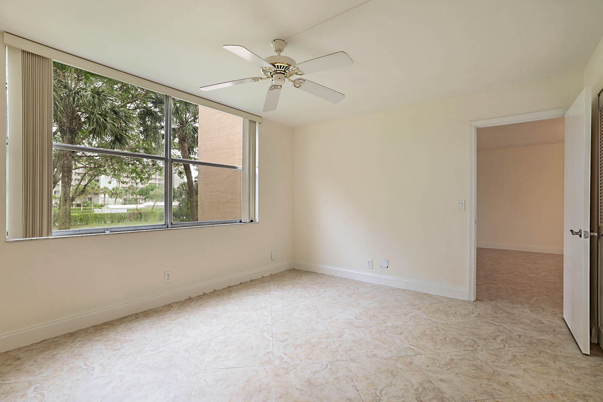 14527 Bonaire Boulevard, Unit 203, Delray Beach, FL 33446 Photo