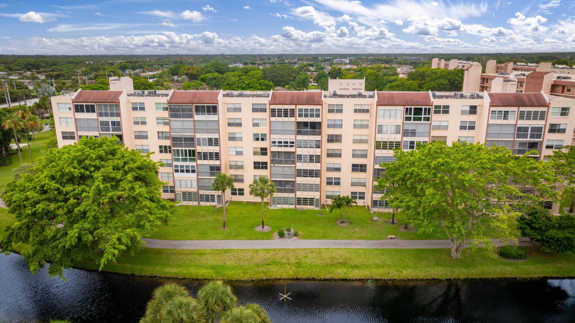 14527 Bonaire Boulevard, Unit 203, Delray Beach, FL 33446 Photo