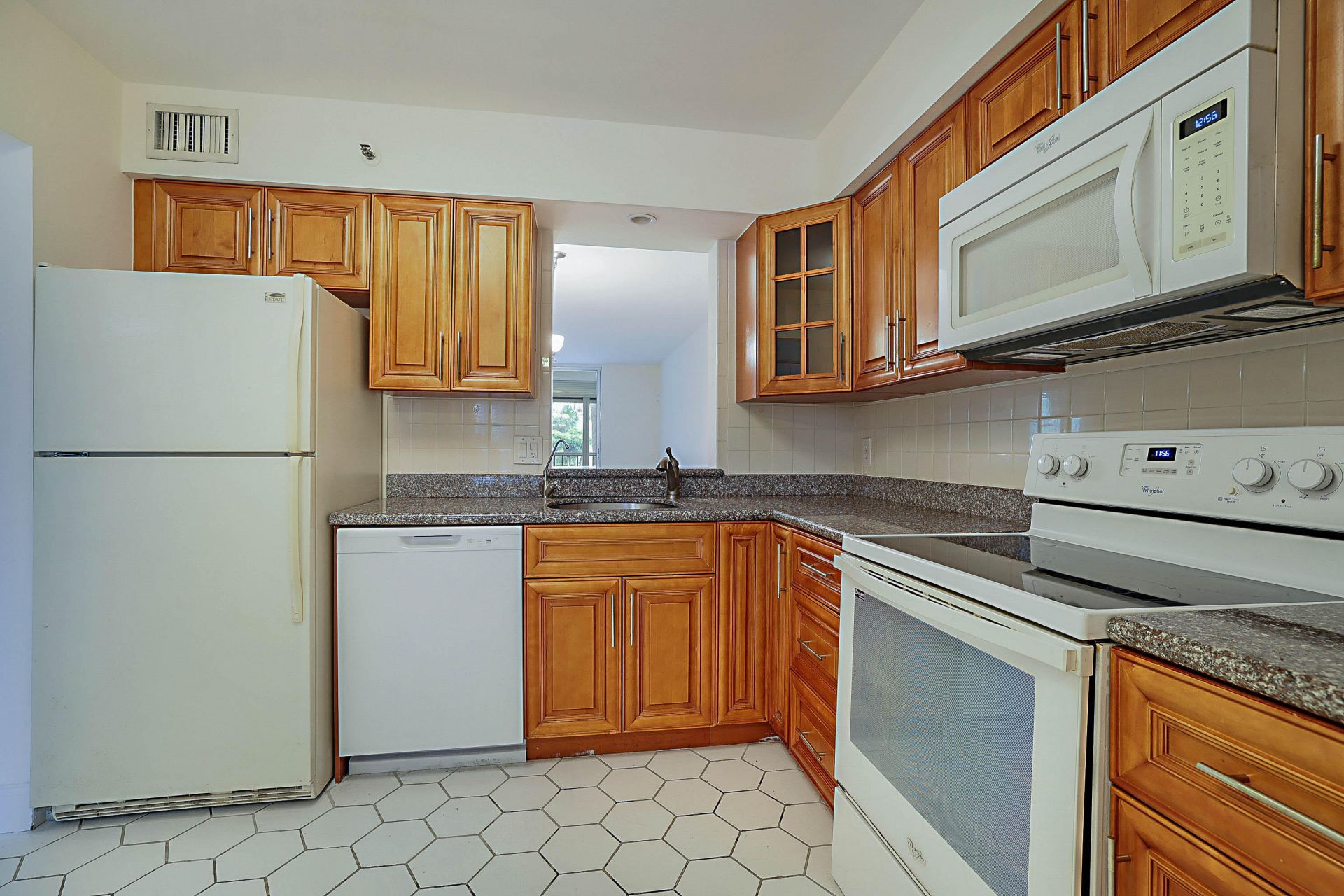 14527 Bonaire Boulevard, Unit 203, Delray Beach, FL 33446 Photo