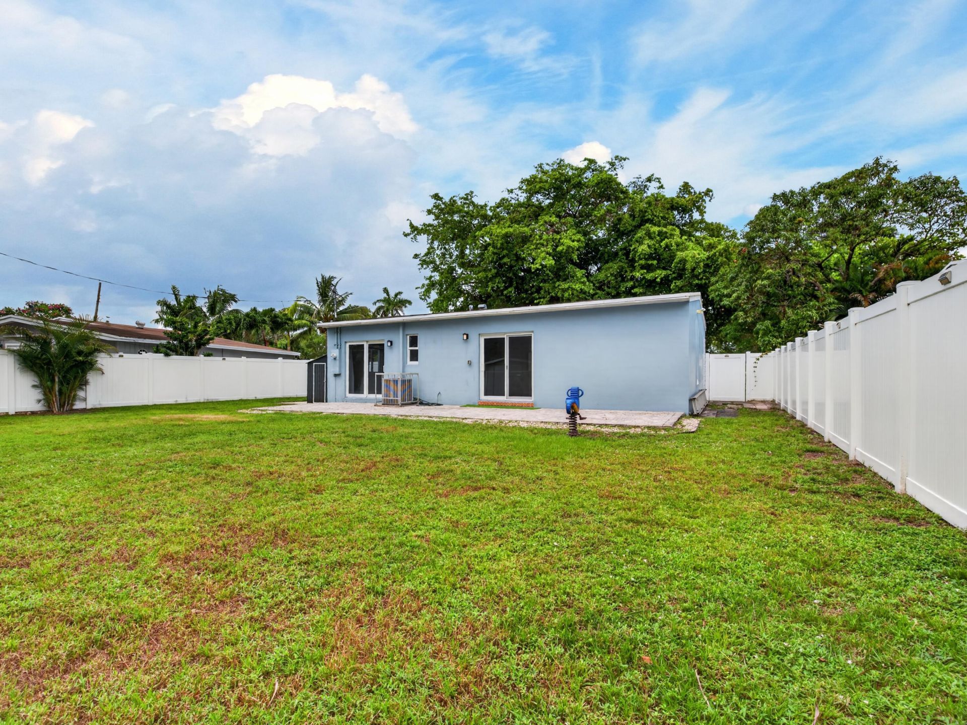 128 SW 22nd Terrace, Fort Lauderdale, FL 33312 Photo