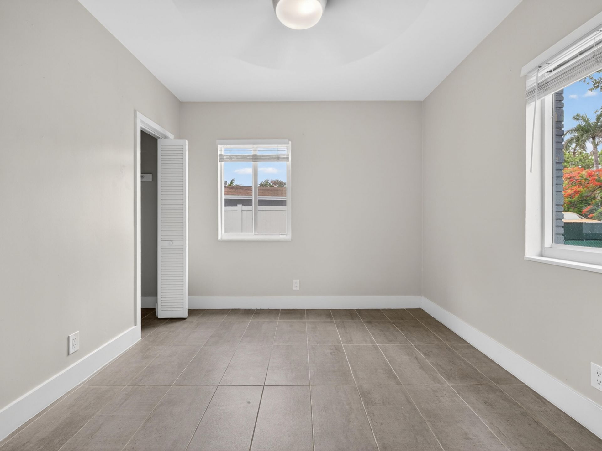 128 SW 22nd Terrace, Fort Lauderdale, FL 33312 Photo