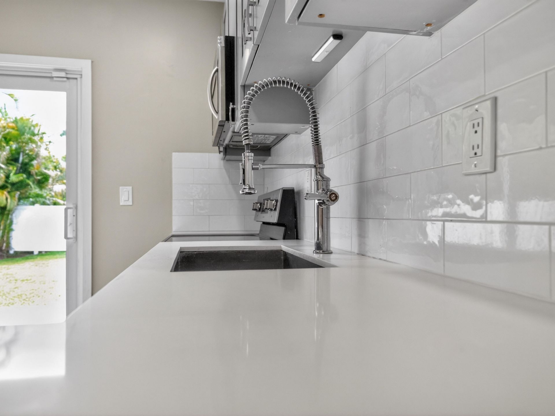 128 SW 22nd Terrace, Fort Lauderdale, FL 33312 Photo