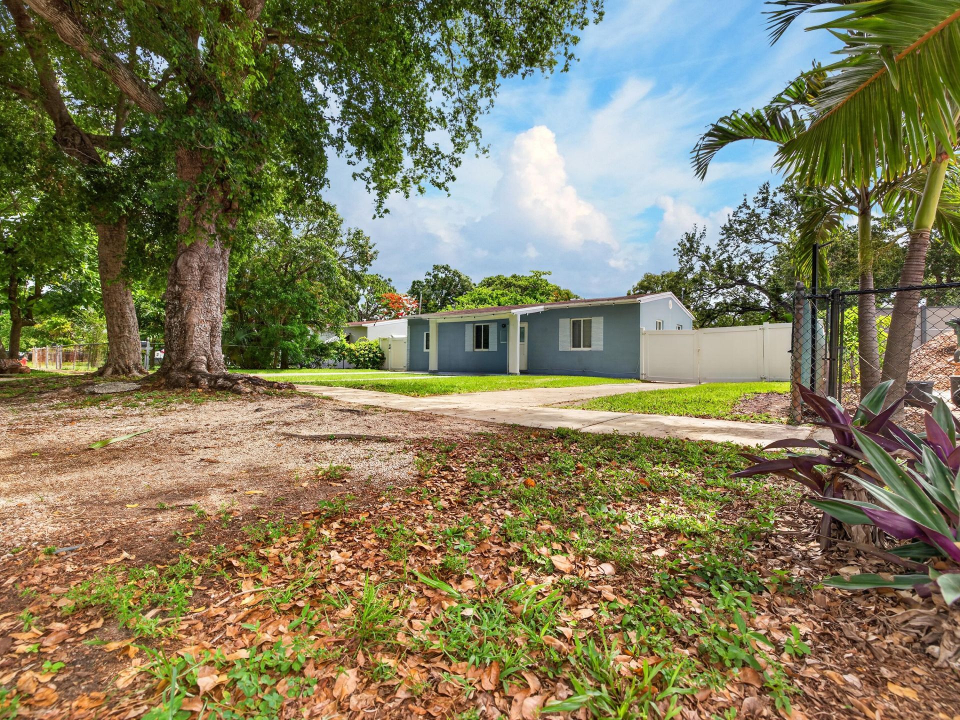 128 SW 22nd Terrace, Fort Lauderdale, FL 33312 Photo