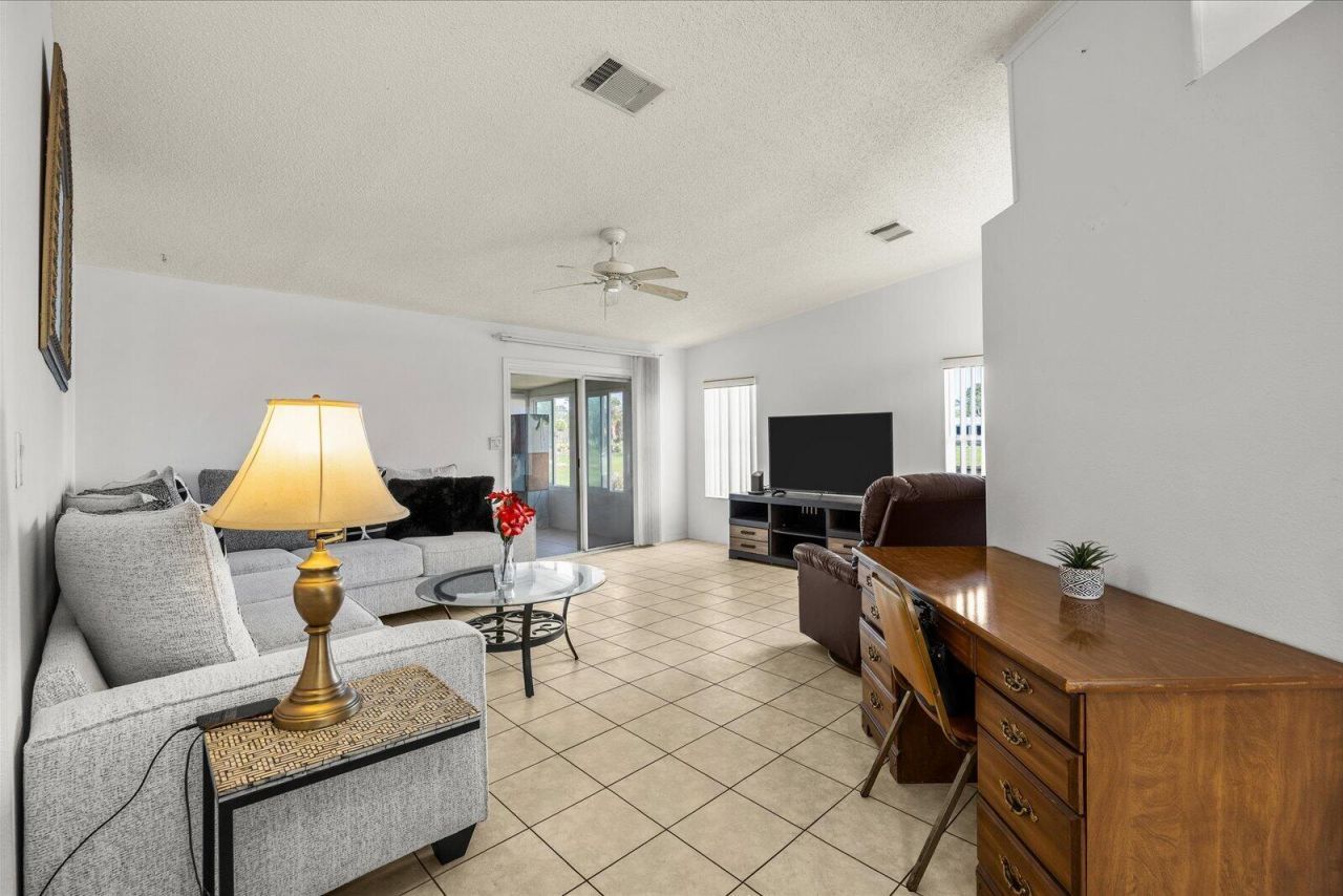 3809 Meadowlark Circle, Port Saint Lucie, FL 34952 Photo