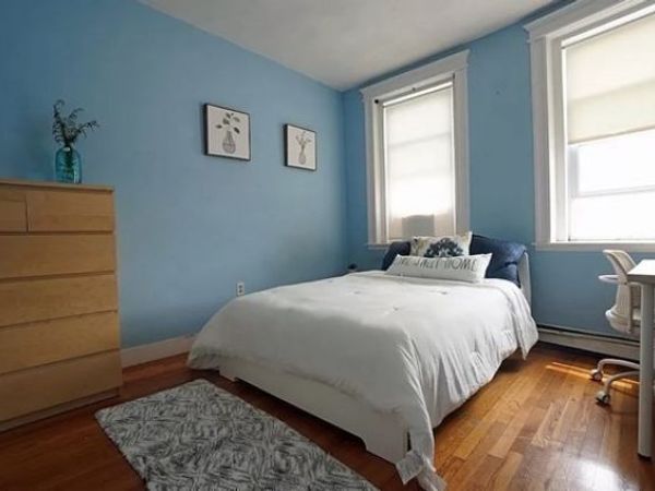 1677 Commonwealth Ave, Unit 10, Boston, MA 02135