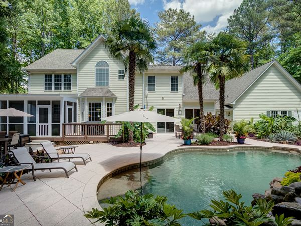 180 Shoreline Circle, Newnan, GA 30263