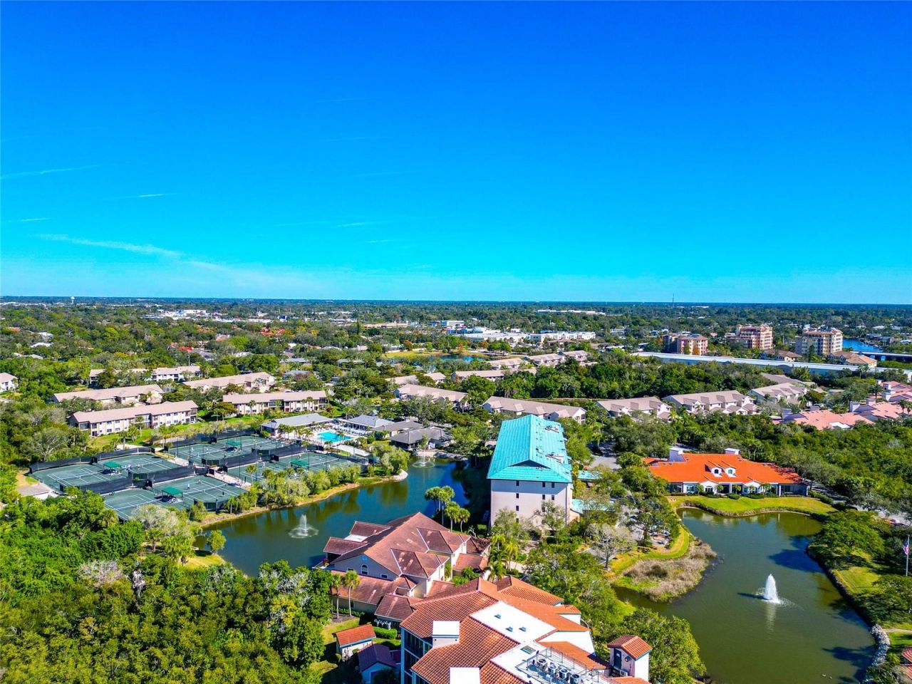 5408 Eagles Point Circle , Unit 302, Sarasota, FL 34231 Photo