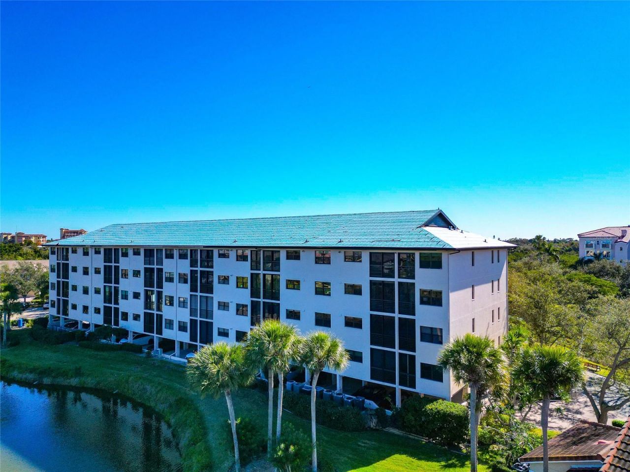 5408 Eagles Point Circle , Unit 302, Sarasota, FL 34231 Photo