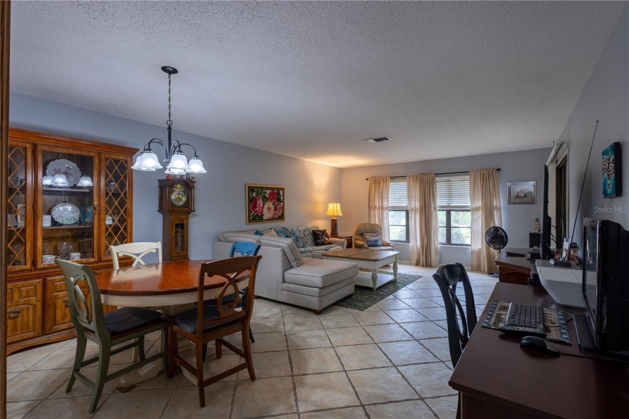 7913 Pineglen Court, Unit 34, Sarasota, FL 34238 Photo