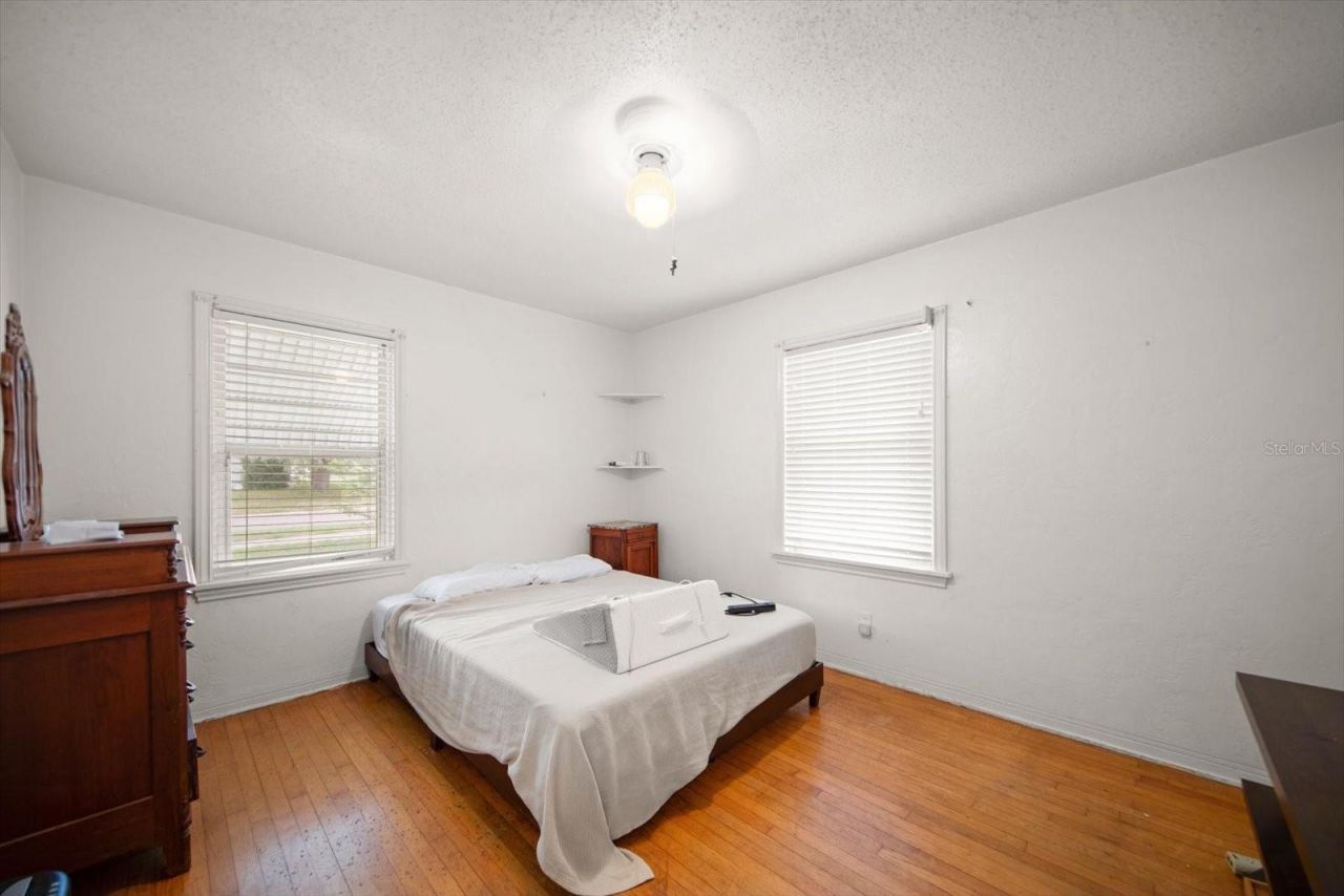1730 50th Street N, Saint Petersburg, FL 33710 Photo