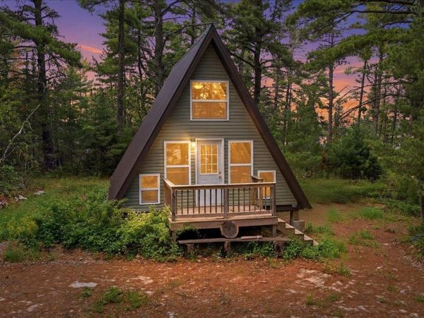 5298 Long Island, Tower, MN 55790