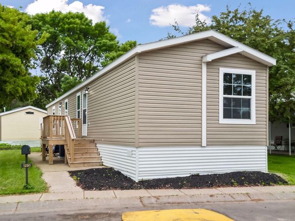1291 Piper Drive W, New Brighton, MN 55112