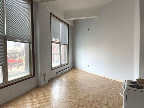 61 Brookline Avenue, Unit 212, Boston, MA 02215