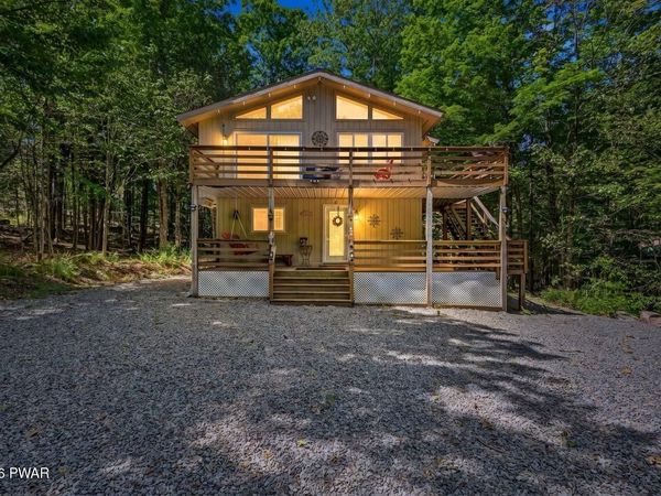150 Chestnuthill Drive , Lake Ariel, PA 18436