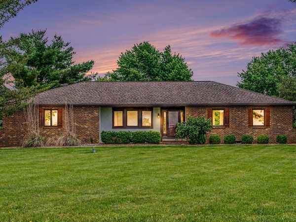 3376 Kropp Road, Grove City, OH 43123
