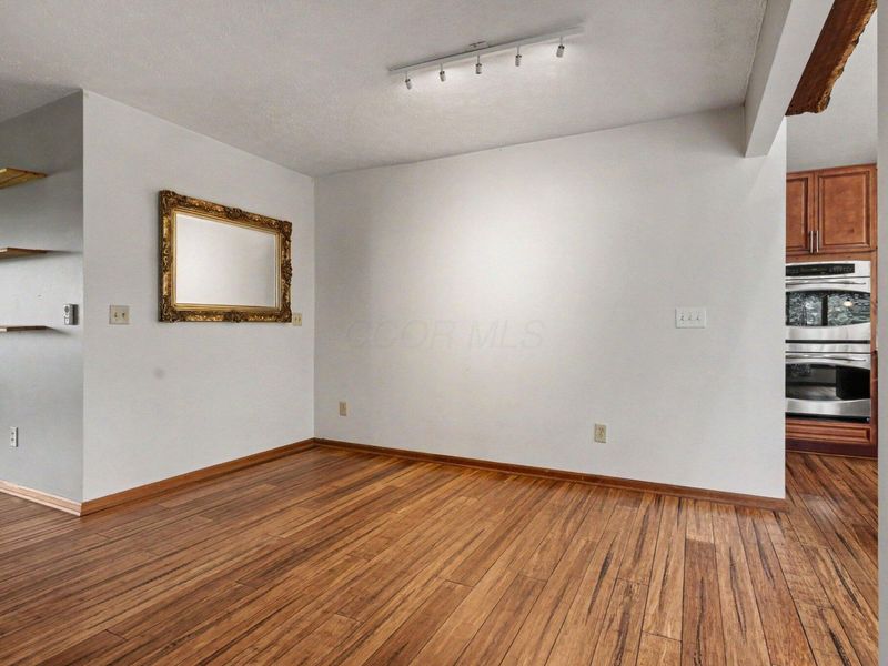 3376 Kropp Road, Grove City, OH 43123 Photo 10