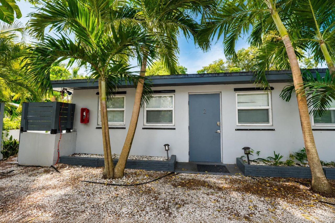 249 SW 14th Street, Unit 1-4, Dania Beach, FL 33004 Photo