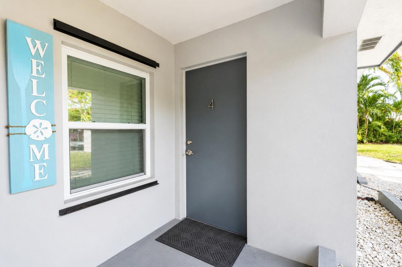 249 SW 14th Street, Unit 1-4, Dania Beach, FL 33004 Photo