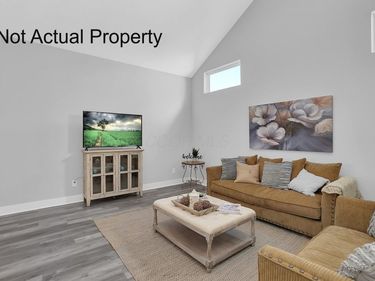 1967 Jamesburg Street , Newark, OH 43055