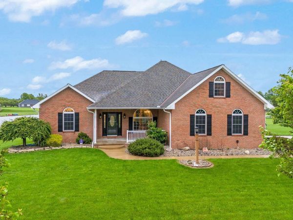 2272 Flagstick Drive , Marion, OH 43302