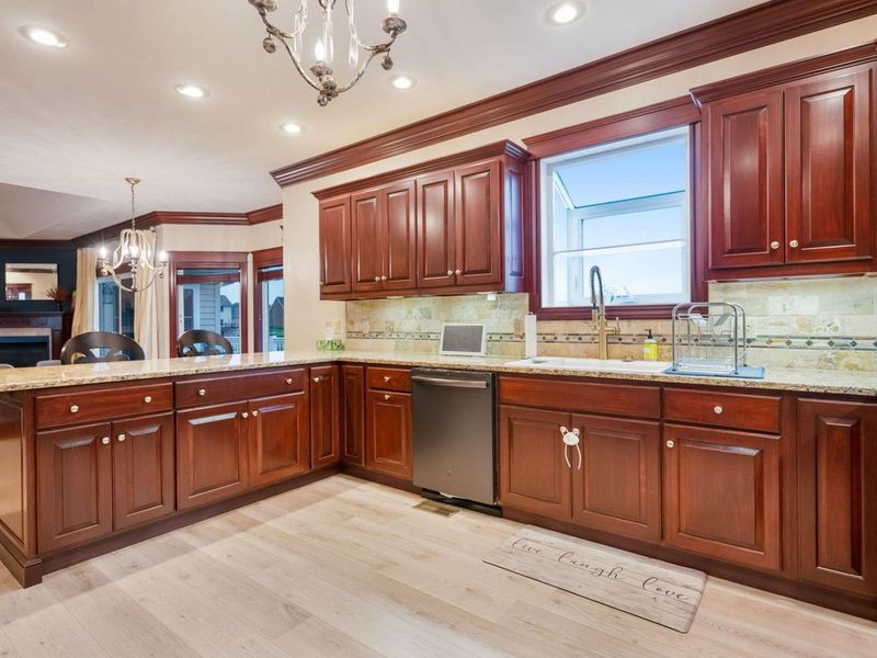 2272 Flagstick Drive, Marion, OH 43302 Photo 8