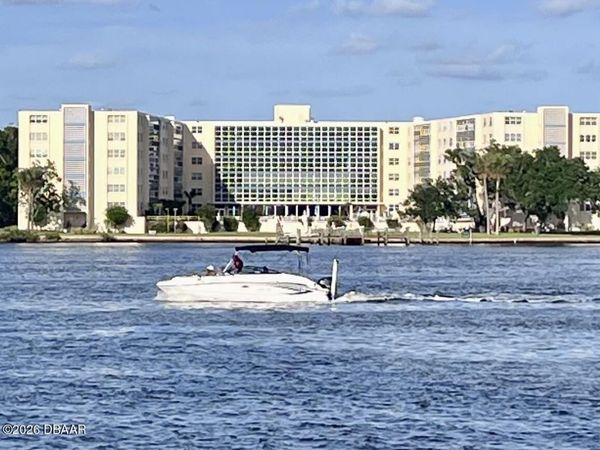 1224 S Peninsula Drive, Unit 614, Daytona Beach, FL 32118