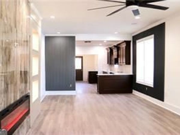 1022 Mayson Turner Road NW, Atlanta, GA 30314