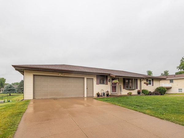 811 S Madison Street, Cuba City, WI 53807