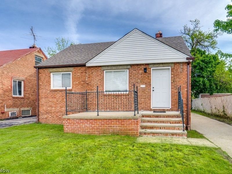 13020 Bellaire Road, Cleveland, OH 44135 Photo 2