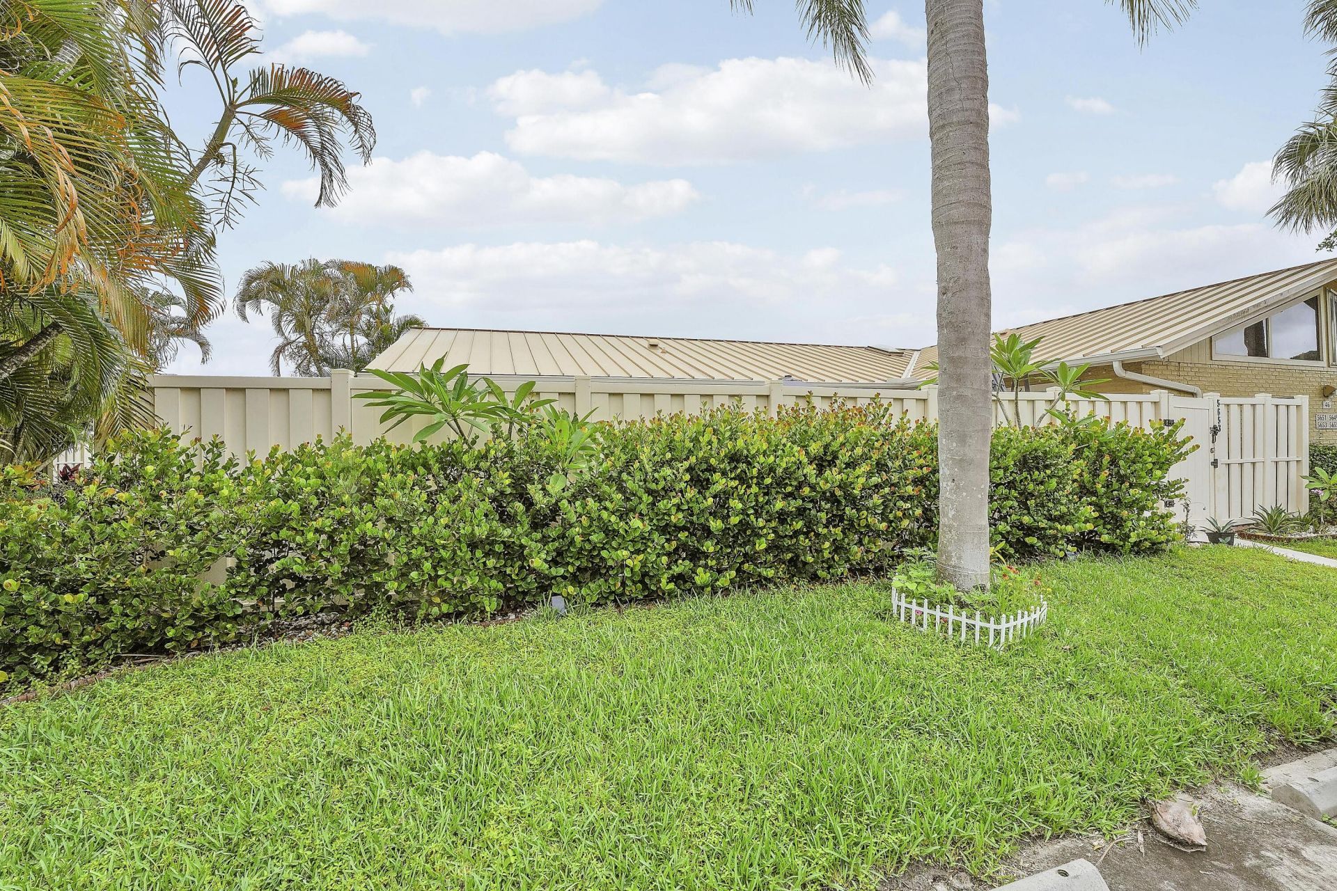 5653 Golden Eagle Circle, Palm Beach Gardens, FL 33418 Photo
