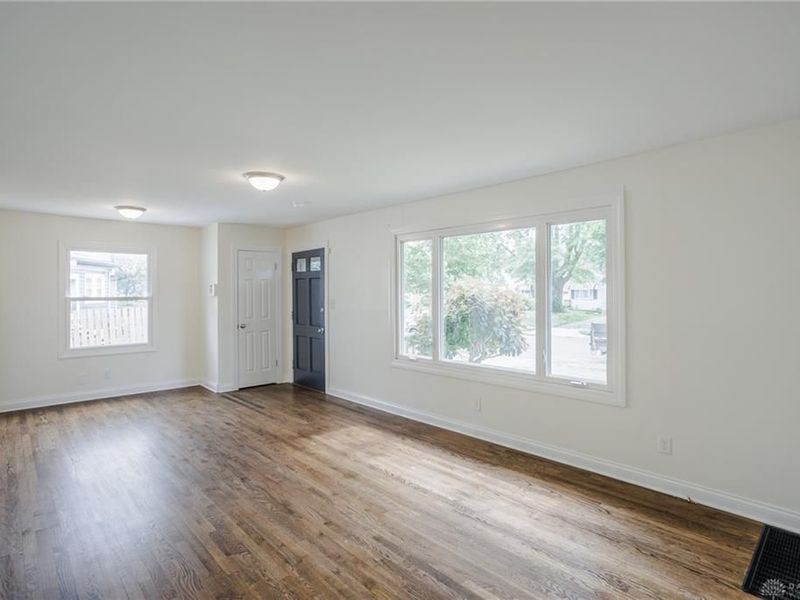 261 N Delmar Avenue, Dayton, OH 45403 Photo 3