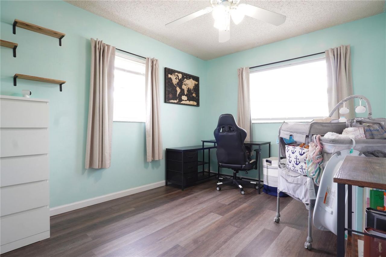 737 52nd Avenue S, Saint Petersburg, FL 33705 Photo