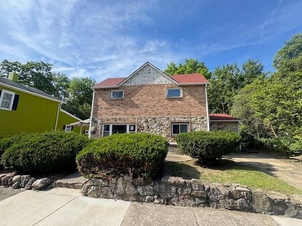 916 Innisfallen Avenue, Springfield, OH 45506