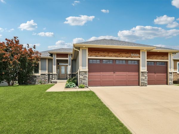 5509 149th Street, Urbandale, IA 50323