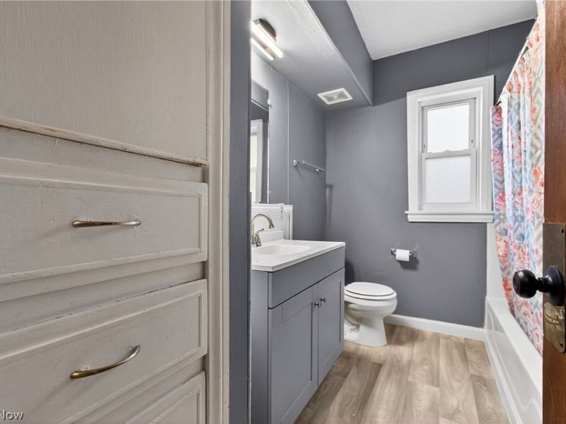 3726 Vernon Avenue NW, Canton, OH 44709 Photo 14