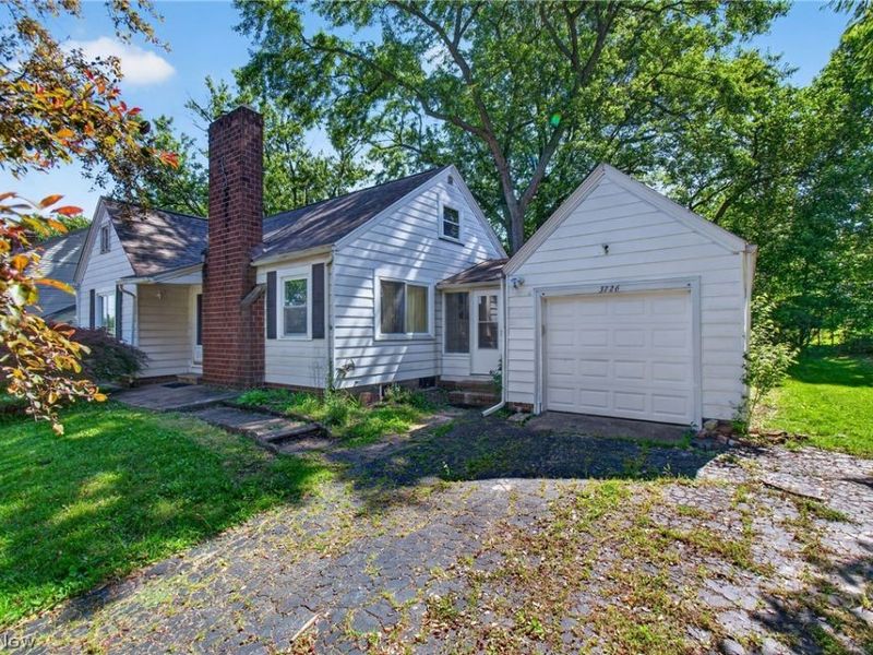 3726 Vernon Avenue NW, Canton, OH 44709 Photo 2