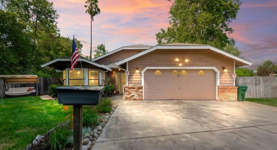 5443 Bridge Creek Ln, Carmichael, CA 95608 Photo