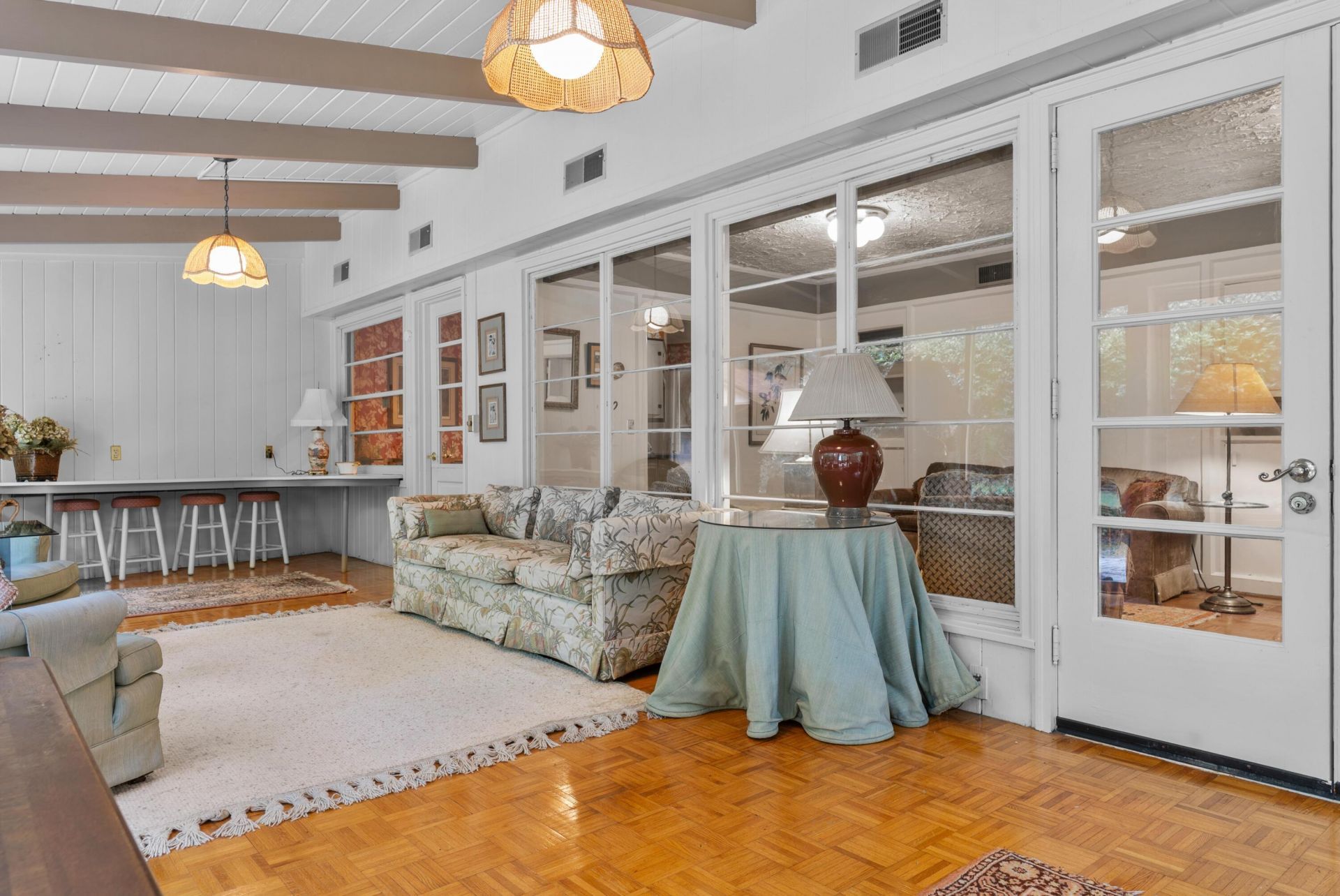 332 Berry Street Photo 14