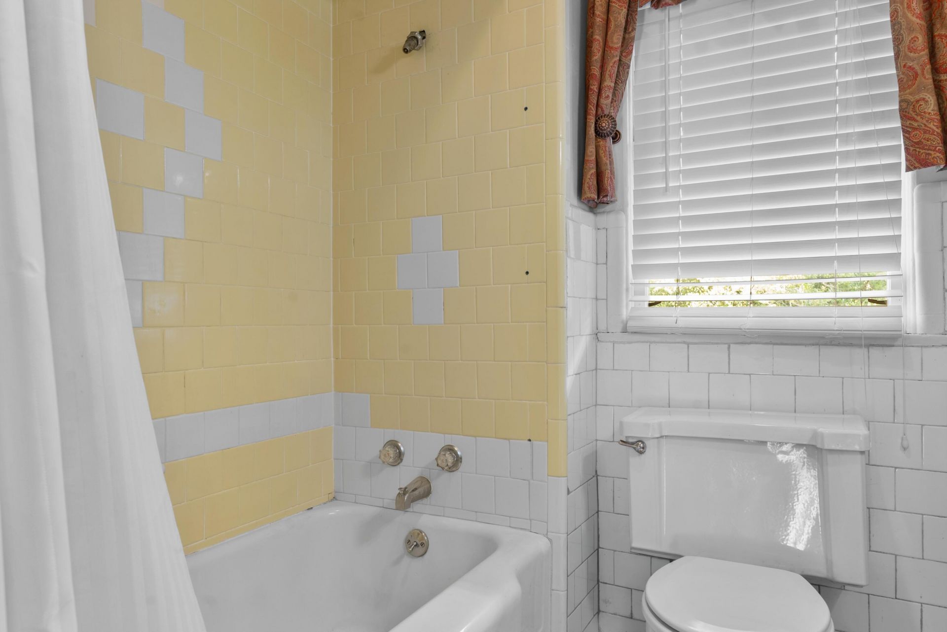 332 Berry Street Photo 39