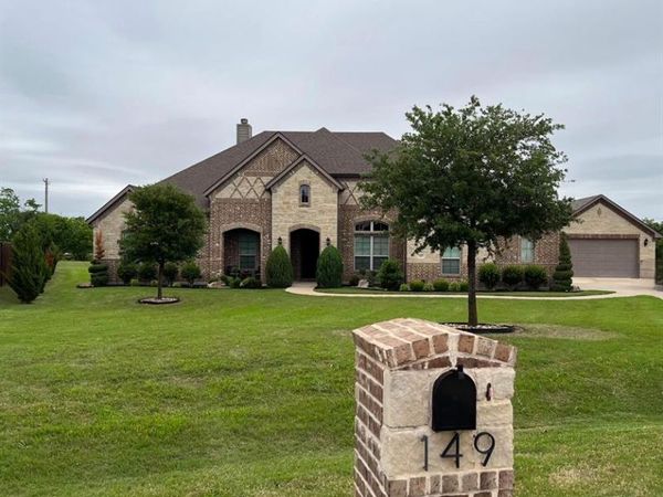 149 Vail Lane, Waxahachie, TX 75167