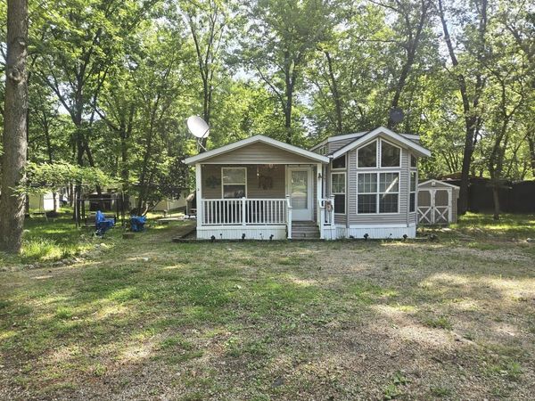 1/109 N Woodhaven Lakes , Sublette, IL 61367