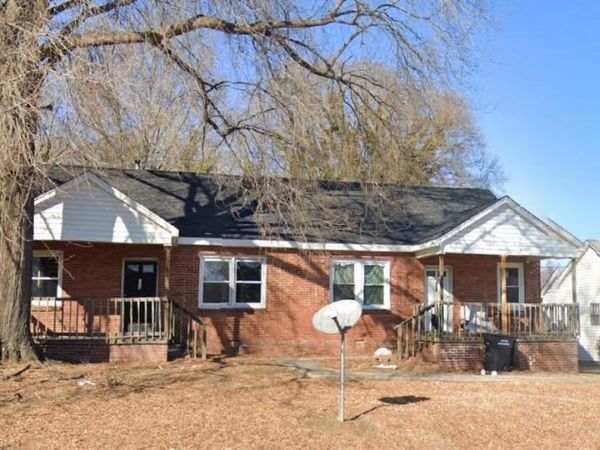 714-716 N Church Street, Burlington, NC 27217