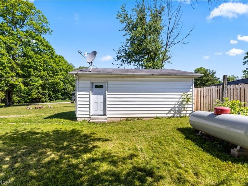 3080 County Road 33, Wintersville, OH 43953 Photo 3