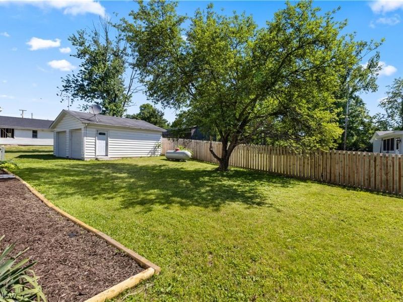3080 County Road 33, Wintersville, OH 43953 Photo 6